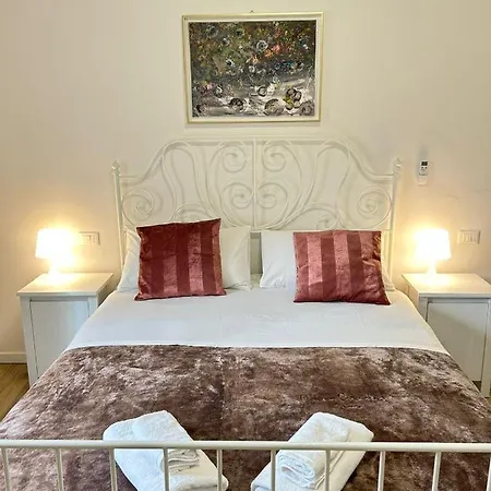 Casa Divina Apartment *